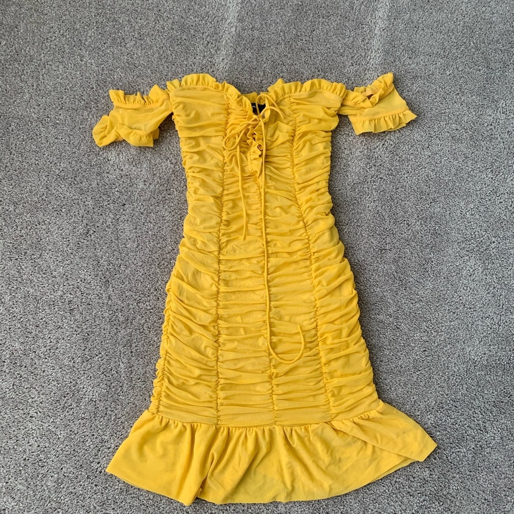 Lulu’s Kris Ruched Mini Dress - Picture 2 of 5